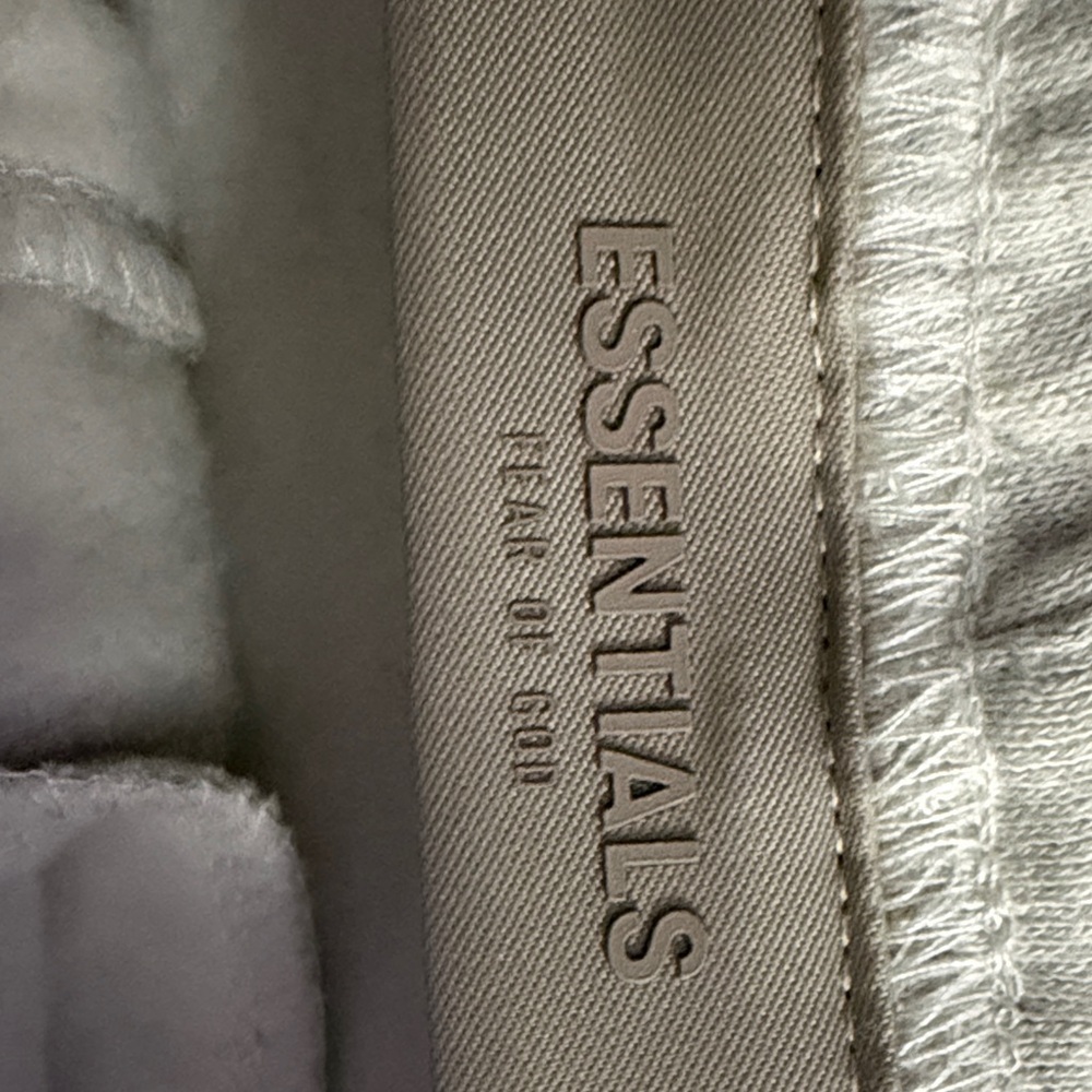 Essentials Light Gray Sweatpants NWT - image 6
